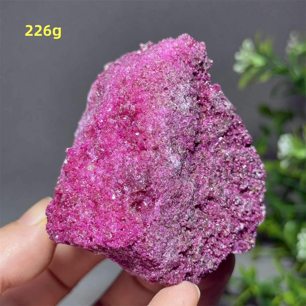 Natural Red Corundum Ruby Roug - огляд і ціна Renewable Energy Infrastructure
