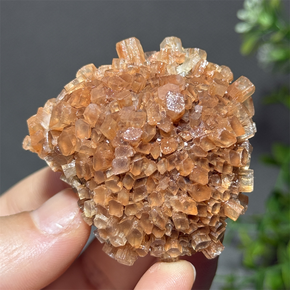 Natural Orange Aragonite Cryst - огляд і ціна Renewable Energy Infrastructure