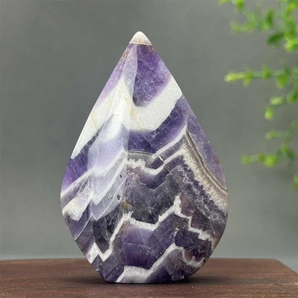 Rare Fantasy Amethyst Free For - огляд і ціна Renewable Energy Infrastructure